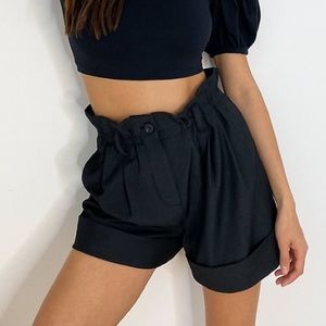 Sunday Best Aki Short